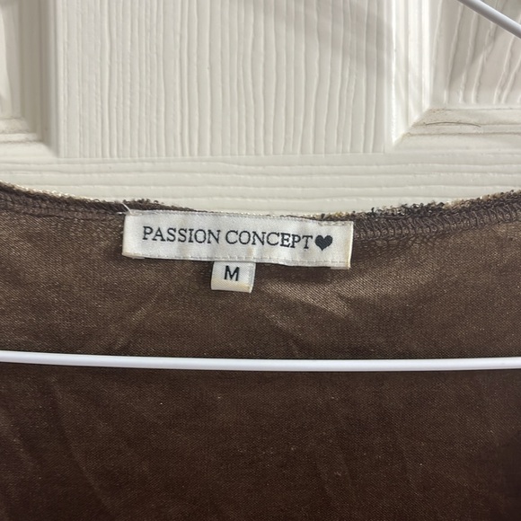 Passion Concept Vintage Top - Picture 4 of 4